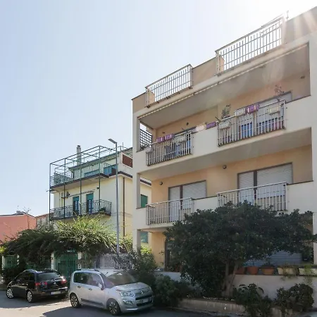 Luxurious In Calabria With Sea View Διαμέρισμα *